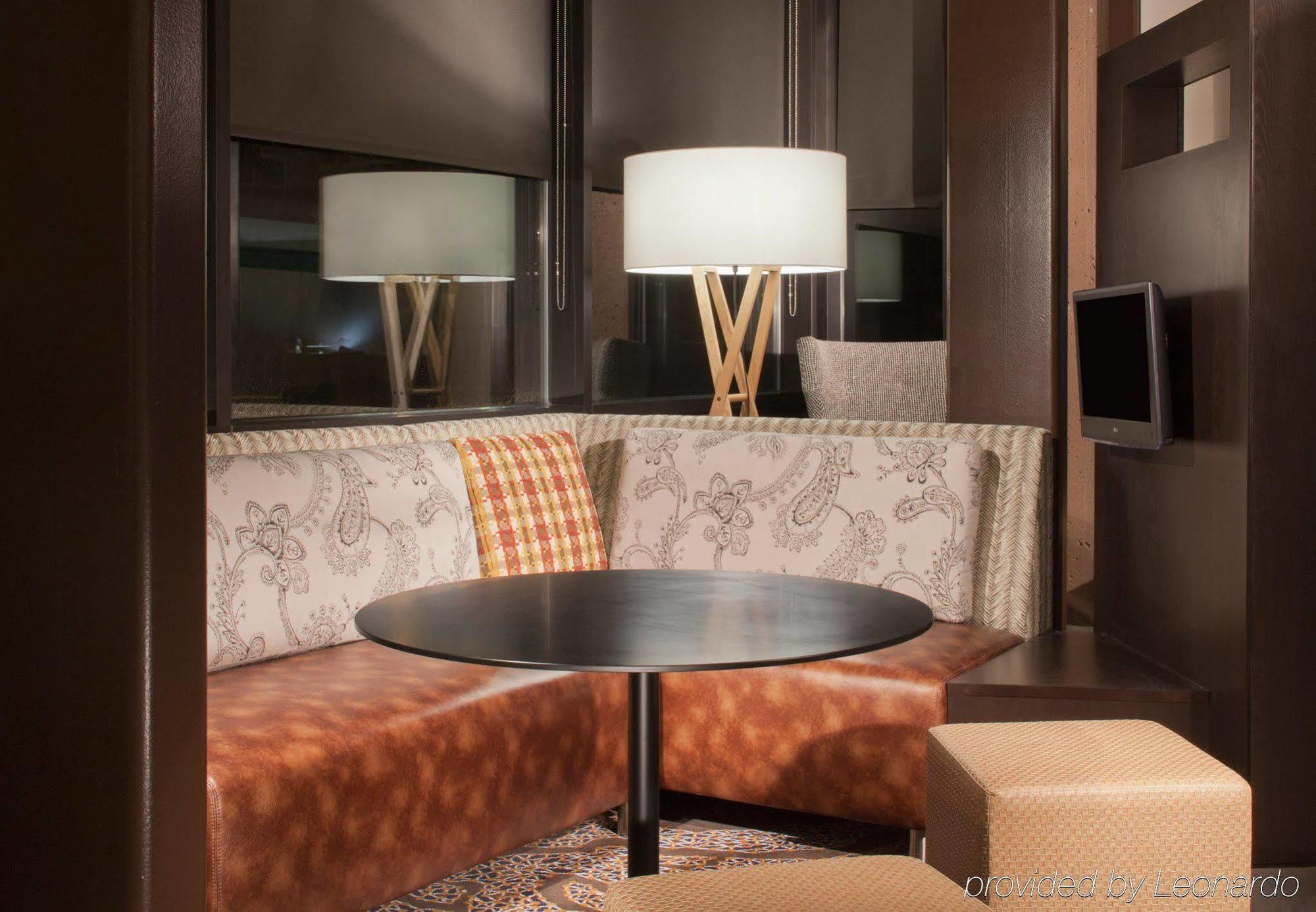 Courtyard Austin-University Area Экстерьер фото